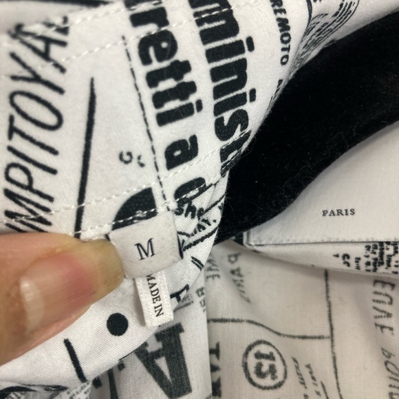 🏇 Sandro Newspaper Print Men's Shirt - Picture 13 of 13